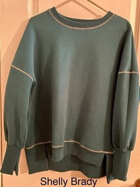 Discount Divas Lived In Dark Teal sweatshirt